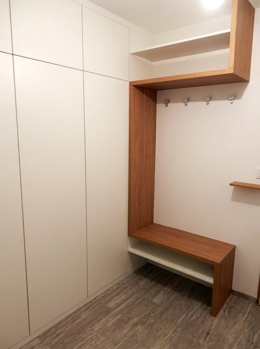 Vestavná skříň na míru – realizace 16 – Martin Kučera truhlář